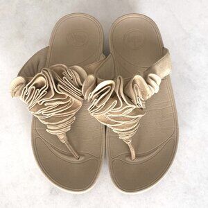 Fitflop Frou Ruffled platform leather sandals (Maple sugar beige / tan / nude)